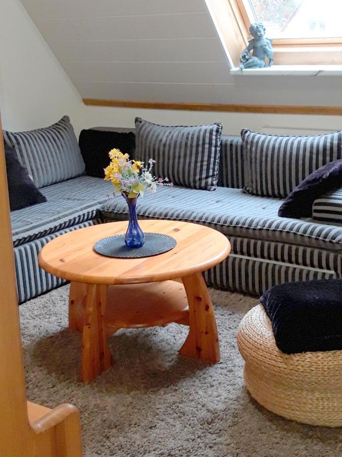 Ferienwohnung/Monteurwohnung Meiser Lambrecht  Kültér fotó